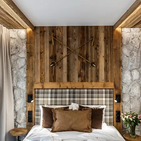 Apartahotel Sosnica & 4*