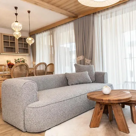 Apartahotel Sosnica & Zakopane